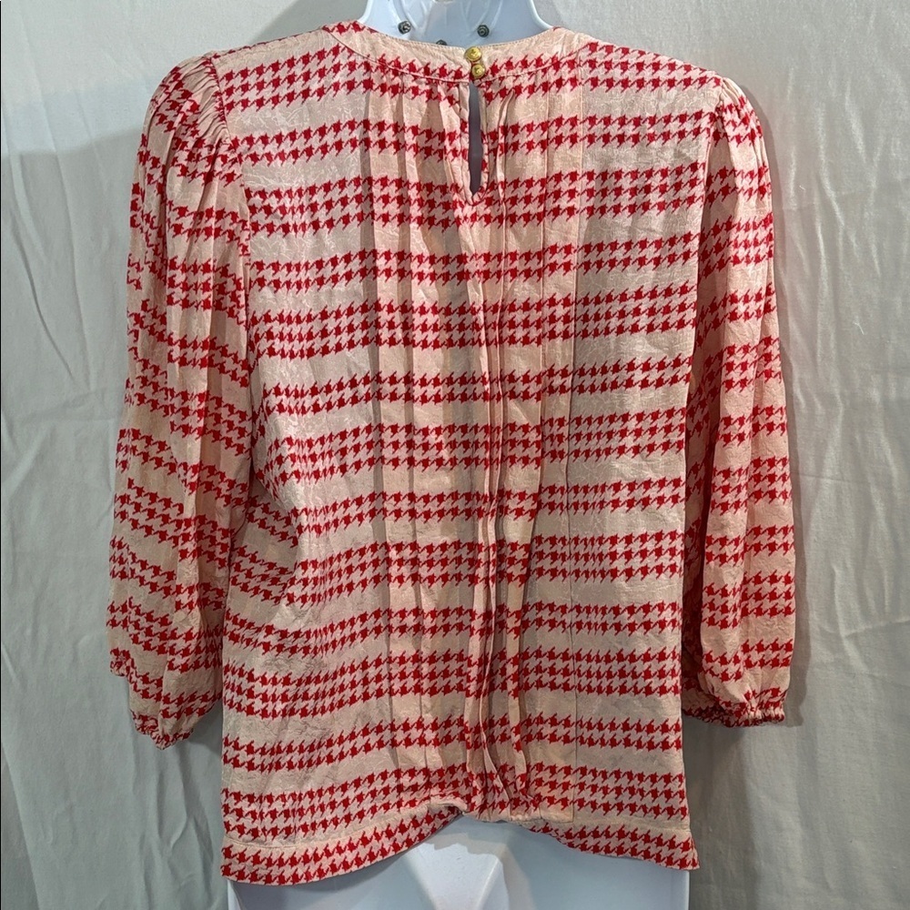 VNTG 100% Silk Diane Freís Stylish Red and Pink Patterned Blouse - Picture 4 of 6
